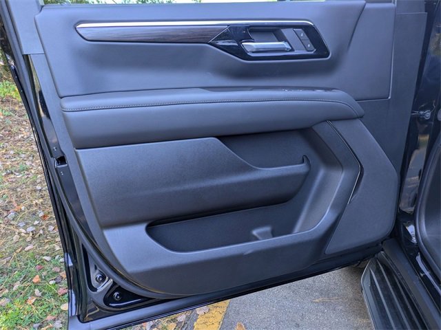 New 2026 Chevrolet Tahoe LS w/ LPO, Dark Essentials Package image 8