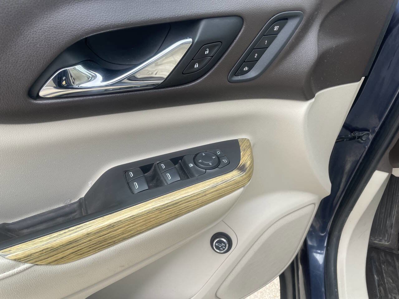 Used 2018 GMC Acadia Denali w/ Technology Package image 13