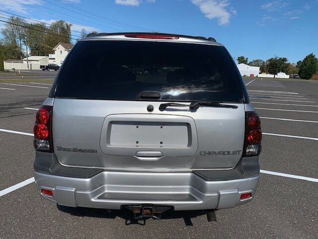 Used 2004 Chevrolet TrailBlazer LS w/ LS Preferred Equipment Group image 14