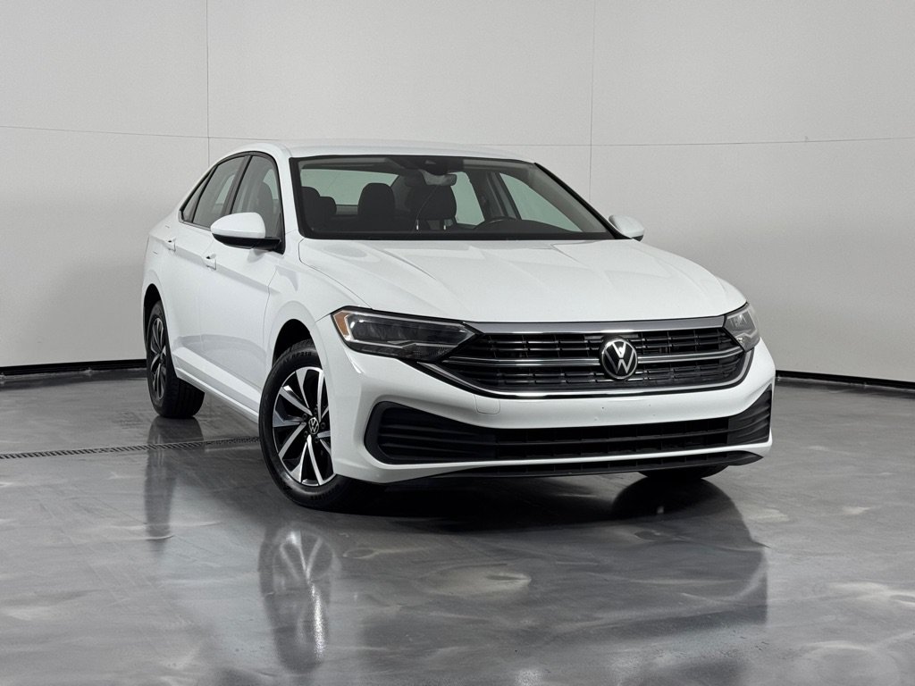 Used 2022 Volkswagen Jetta S FWD image 2