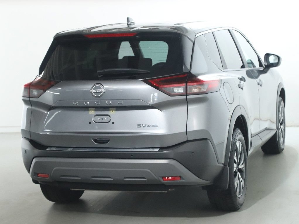 Used 2023 Nissan Rogue SV AWD/4WD image 46