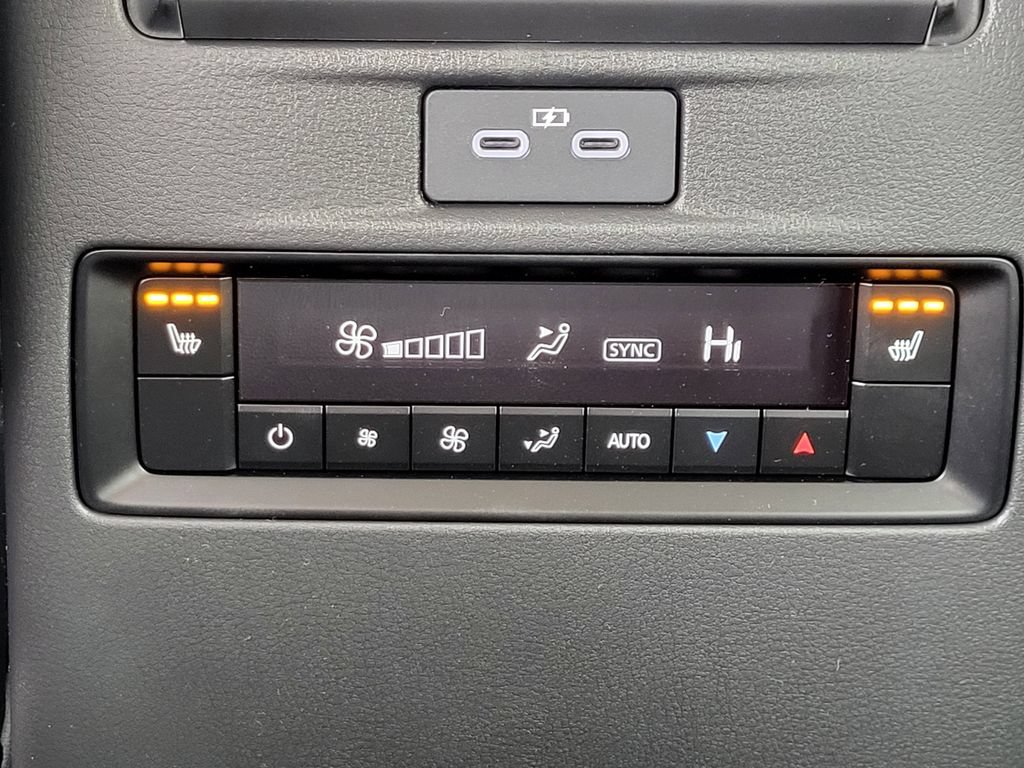 New 2026 MAZDA CX-90 Plug-In Hybrid w/ Preferred AWD/4WD image 21