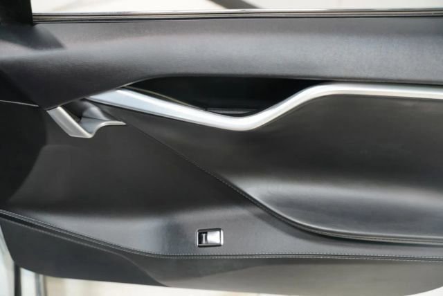 Used 2015 Tesla Model S P85D AWD/4WD image 39