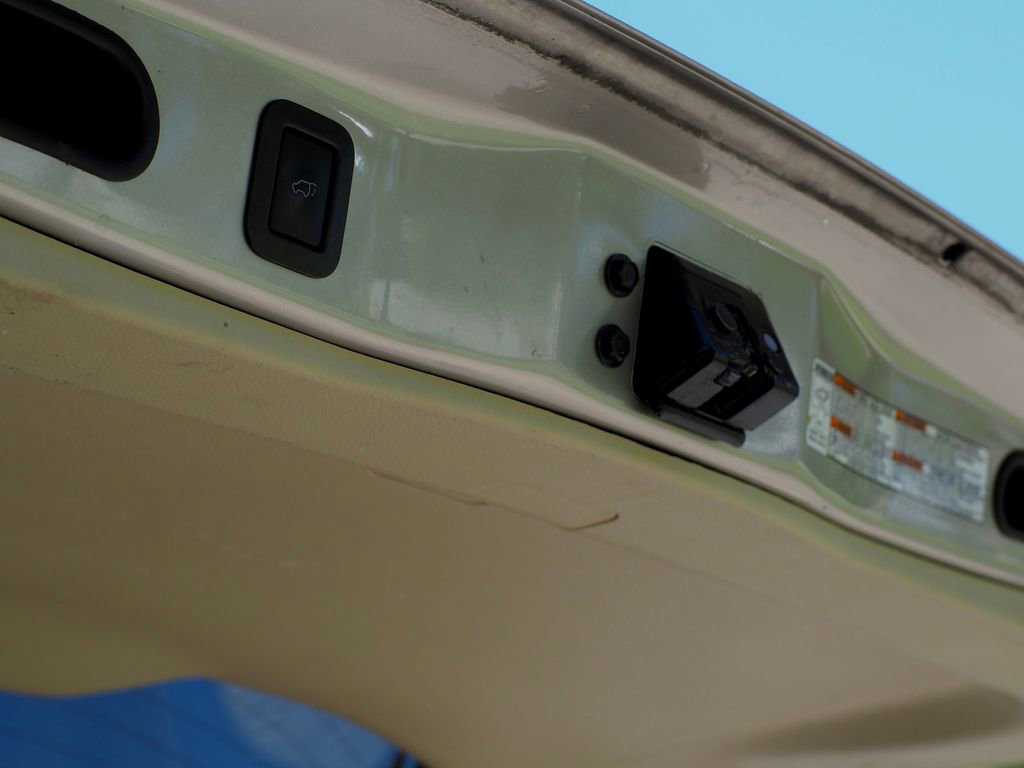 Used 2016 Toyota Highlander XLE FWD image 27