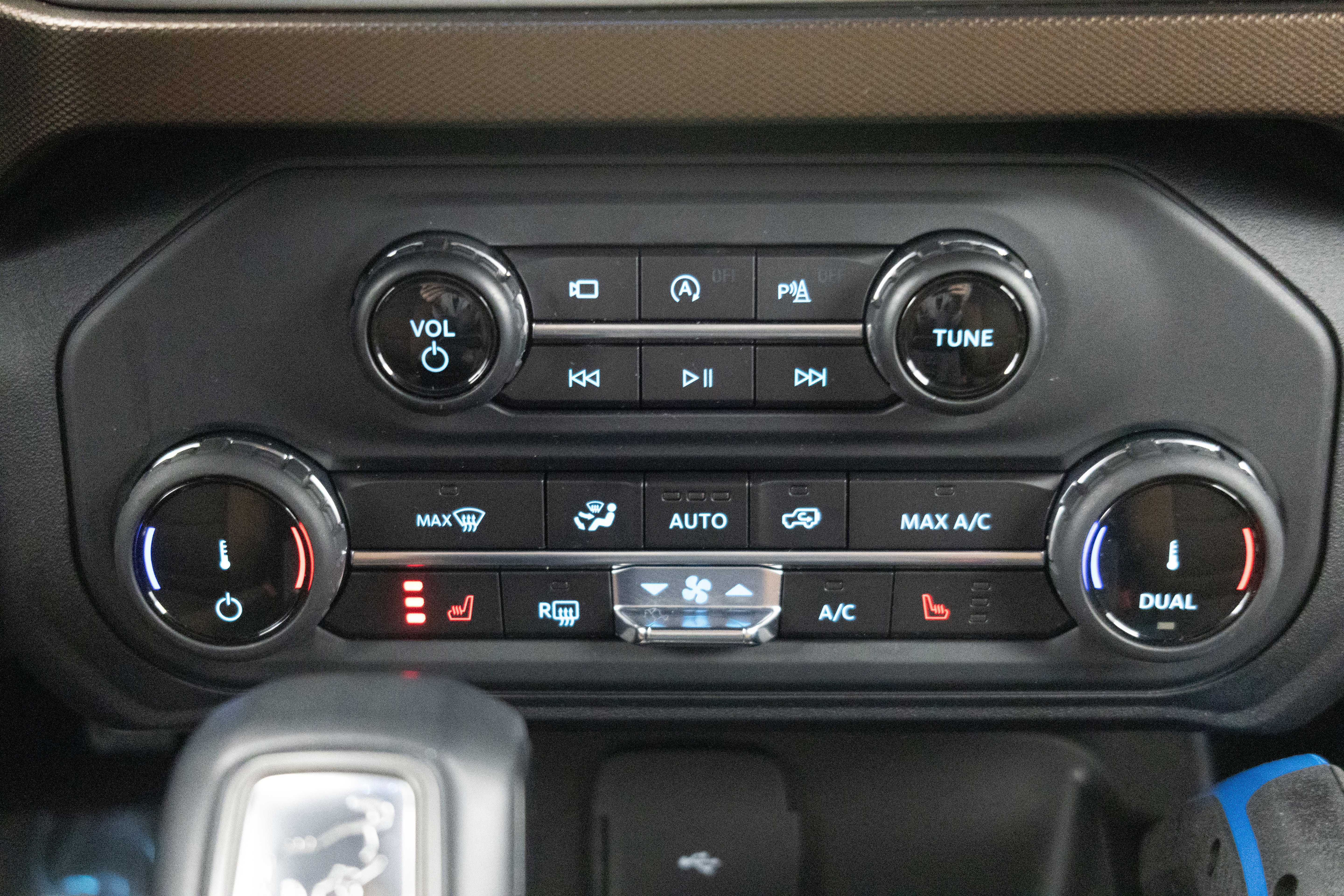 Used 2022 Ford Bronco Outer Banks image 32