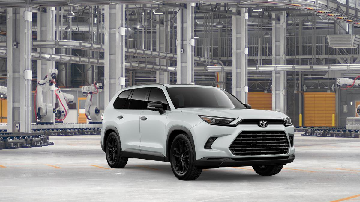 New 2026 Toyota Grand Highlander Nightshade image 17