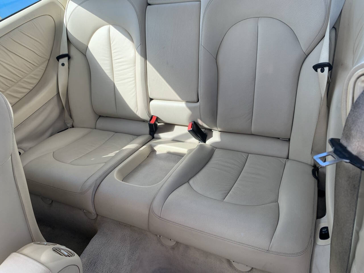 Used 2006 Mercedes-Benz CLK 350 Coupe image 12