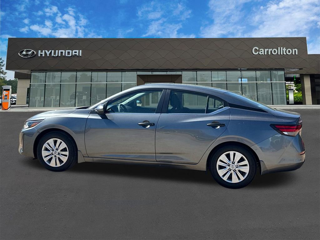 Used 2025 Nissan Sentra S FWD image 8