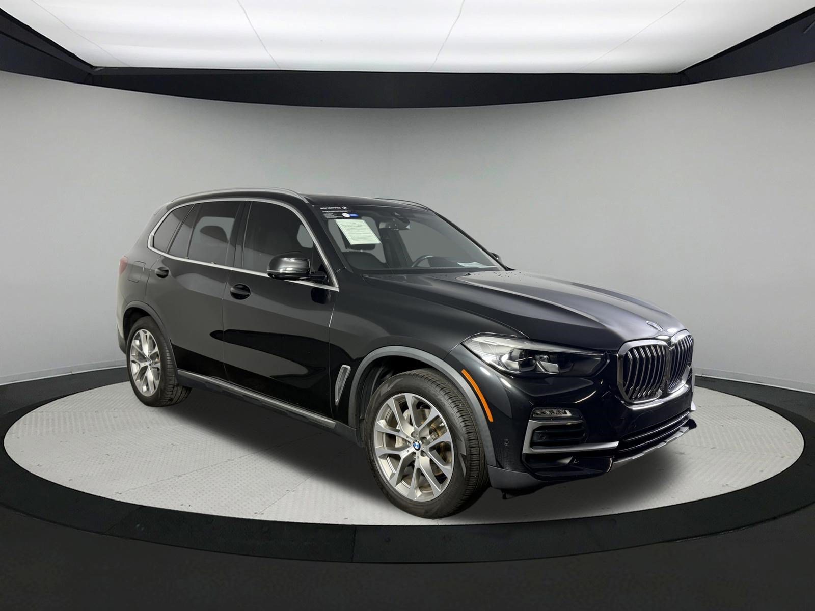 Used 2021 BMW X5 xDrive40i w/ Convenience Package AWD/4WD image 3