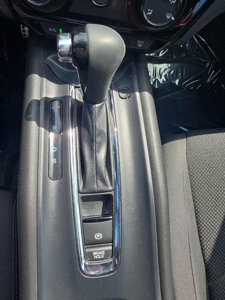 Used 2021 Honda HR-V Sport image 20