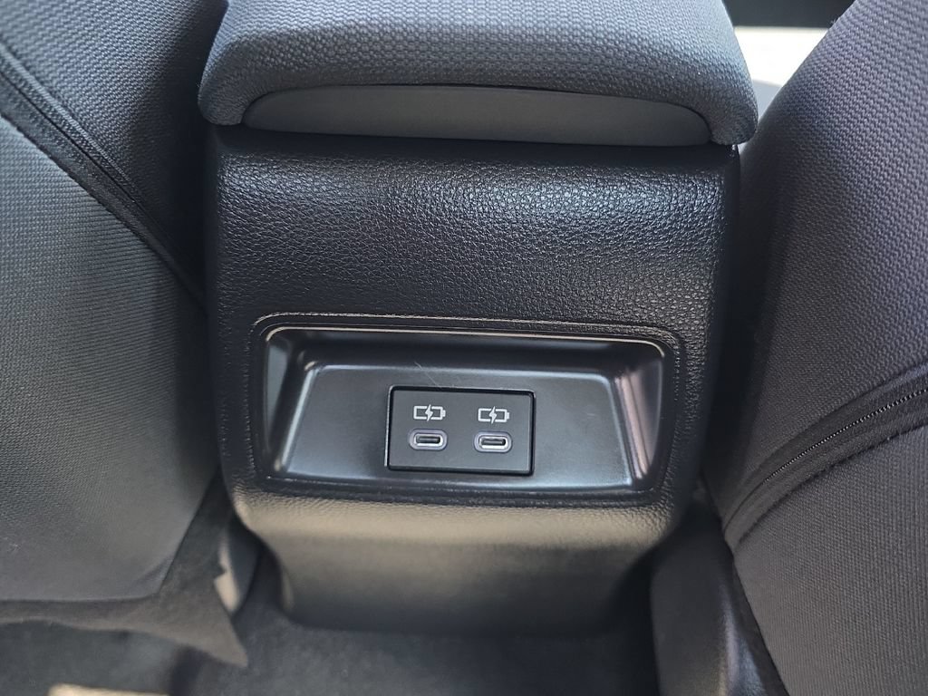 Used 2026 Toyota Corolla LE FWD image 22