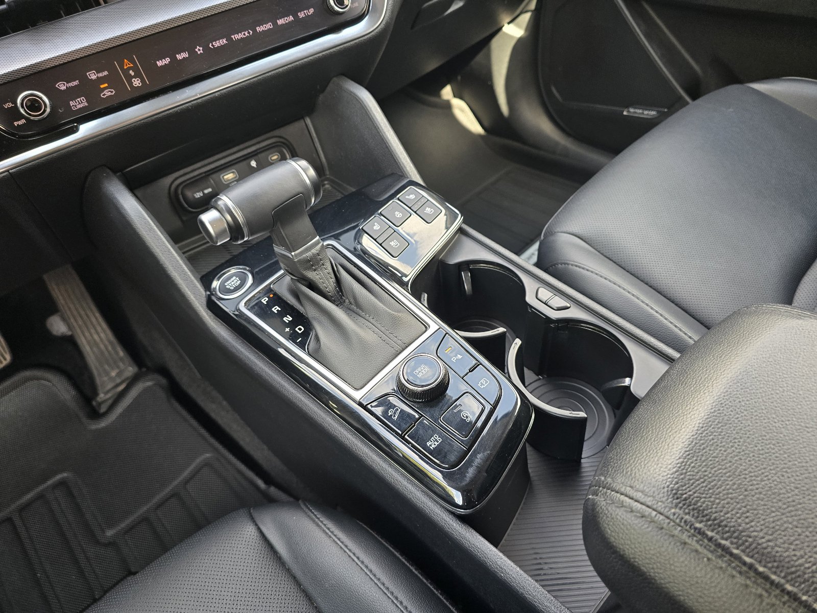 Used 2023 Kia Sportage SX FWD image 16