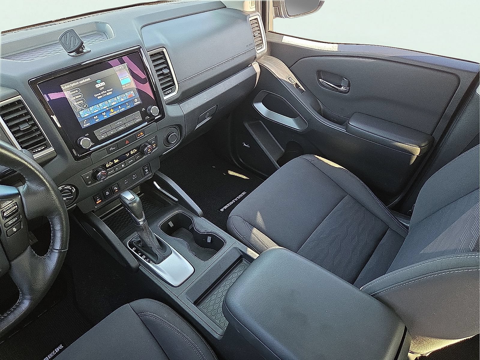 Used 2024 Nissan Frontier SV w/ SV Convenience Package AWD/4WD image 12