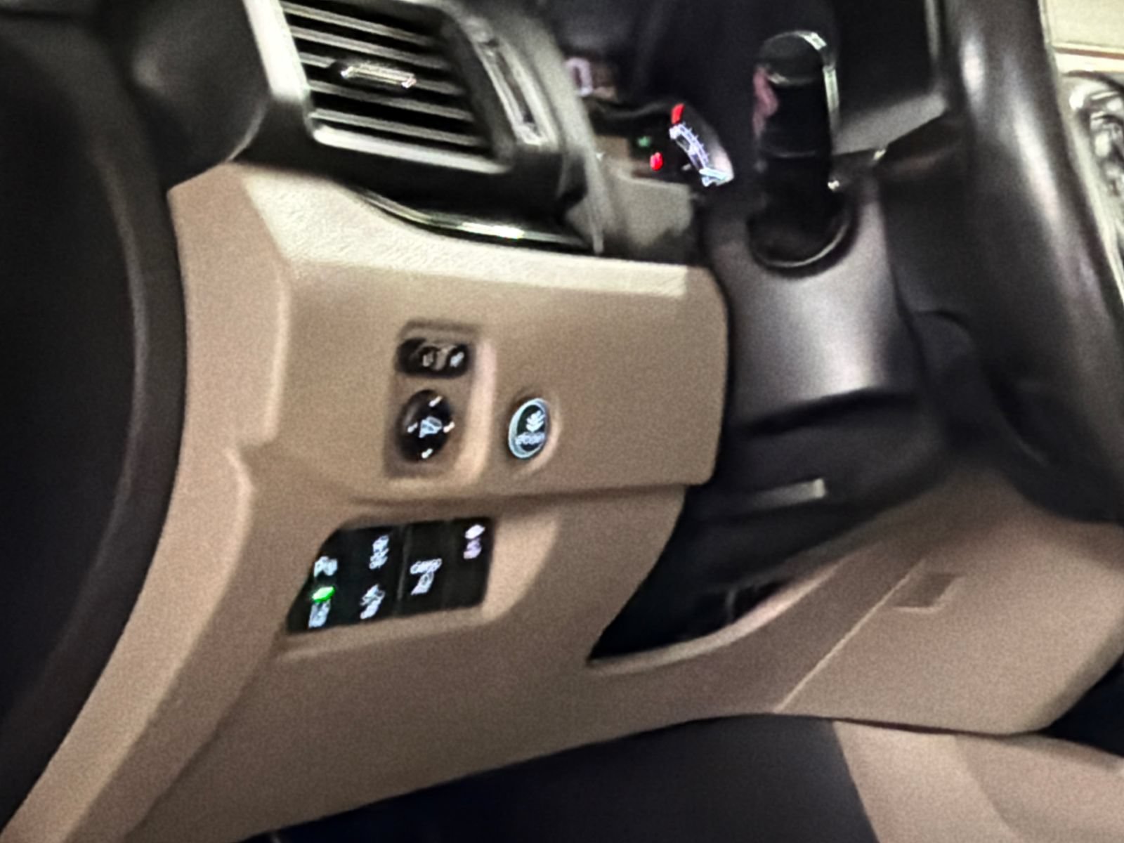 Used 2018 Honda Ridgeline RTL-E image 18