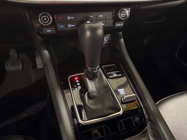 Used 2023 Jeep Compass Latitude image 10