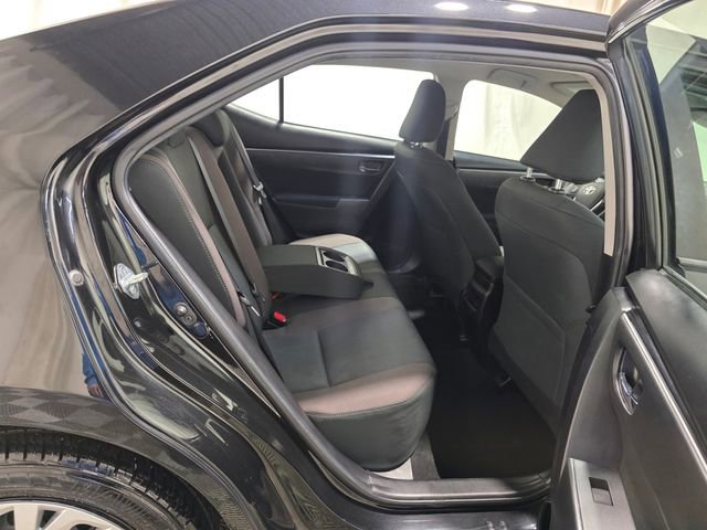 Used 2019 Toyota Corolla LE image 32