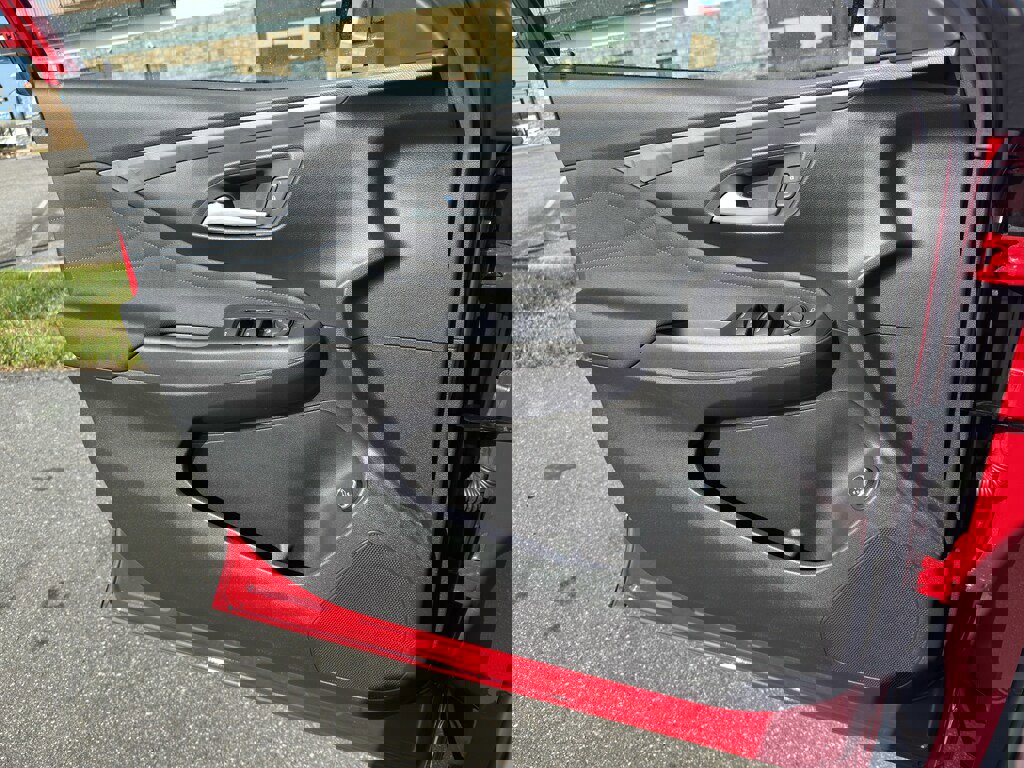 New 2026 Buick Envista Sport Touring image 10