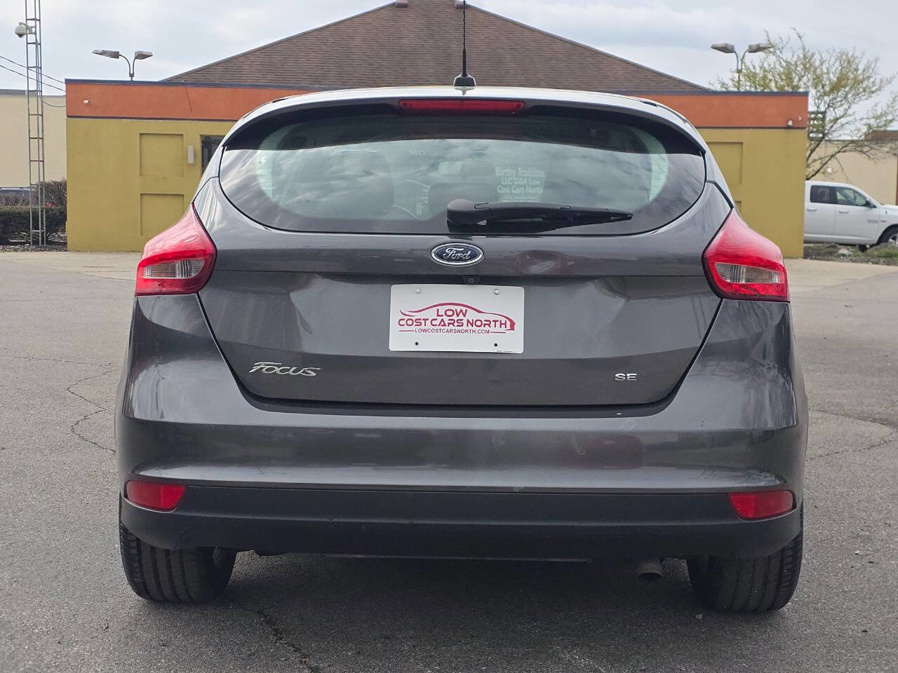 Used 2018 Ford Focus SE image 6