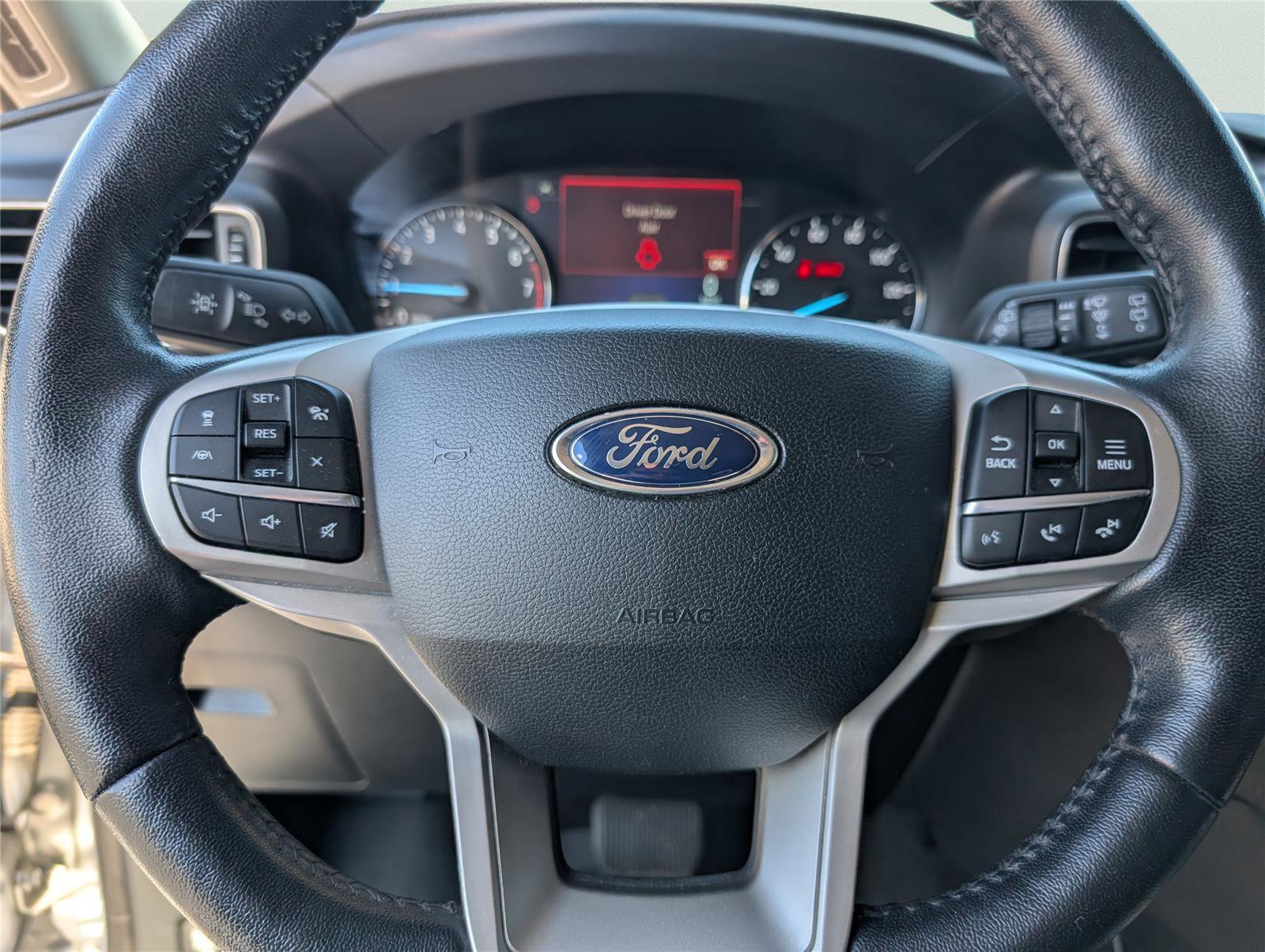 Used 2021 Ford Explorer Limited w/ Equipment Group 301A image 24