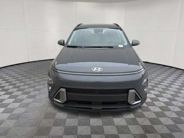 Used 2025 Hyundai Kona SEL FWD image 13
