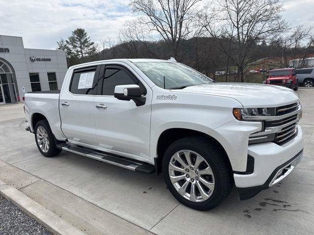 Used 2021 Chevrolet Silverado 1500 High Country w/ Technology Package image 2