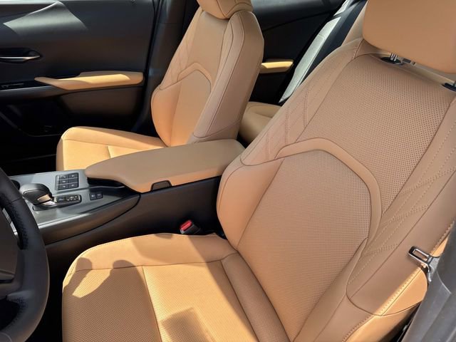 New 2026 Lexus UX 300h AWD image 20