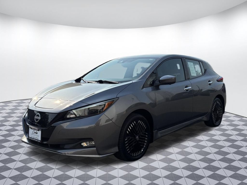 Used 2025 Nissan Leaf SV Plus FWD image 3