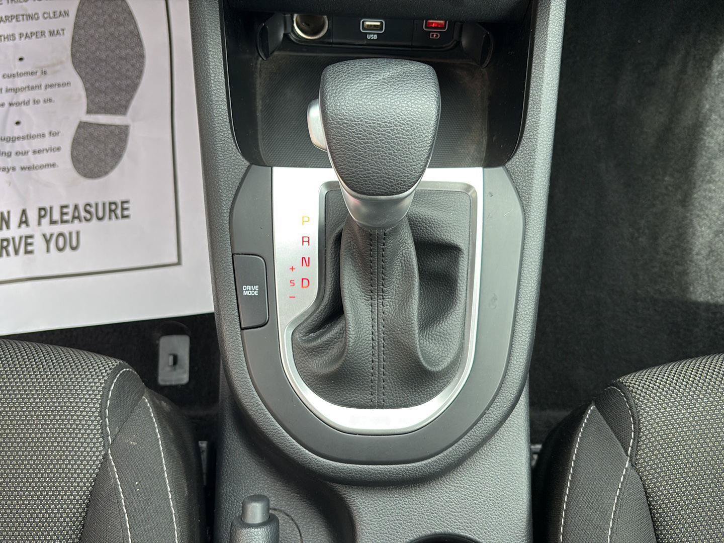 Used 2024 Kia Forte LXS FWD image 17