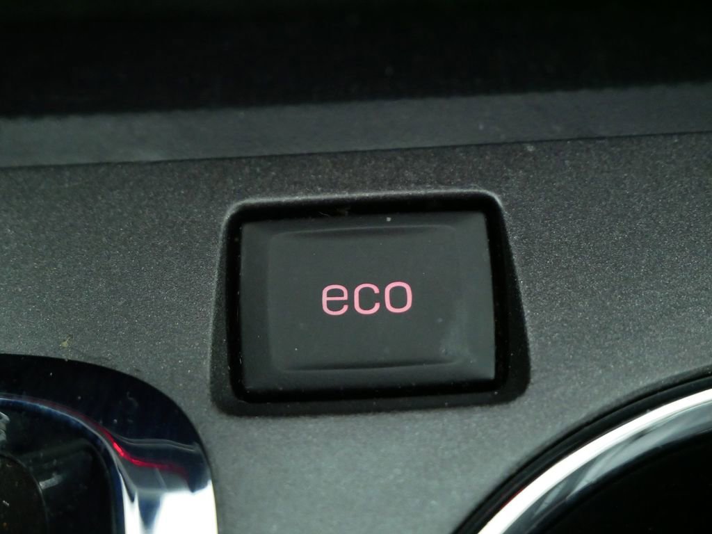 Used 2017 GMC Terrain SLE w/ Chrome Edition image 25