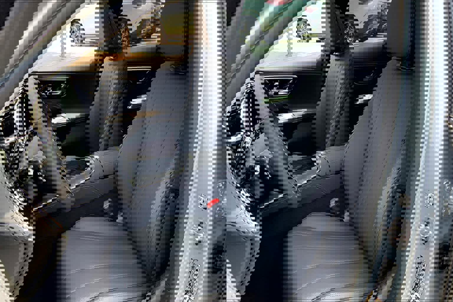 Used 2025 Mercedes-Benz E 350 Sedan image 16