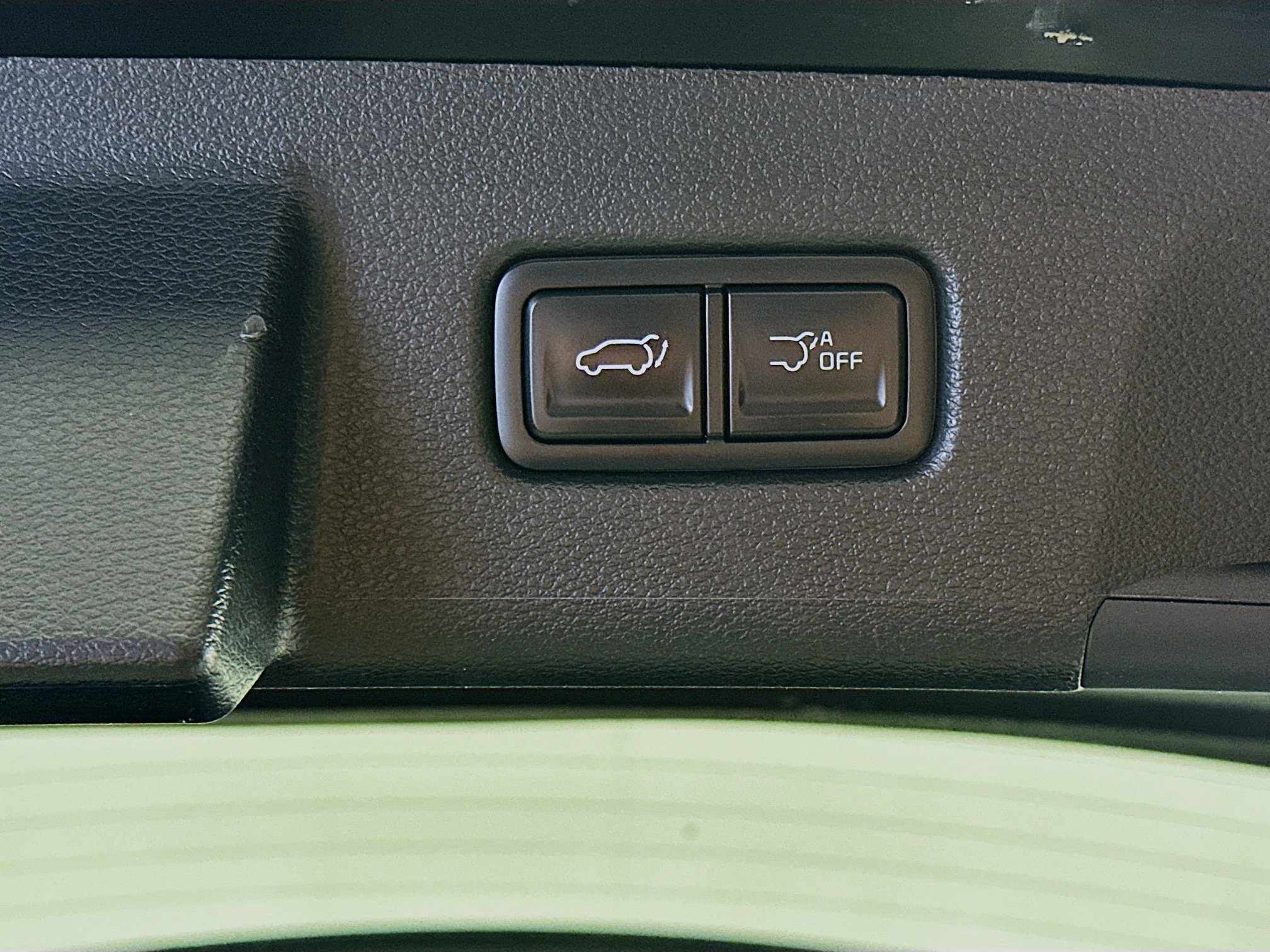Used 2025 Kia Telluride S FWD image 32