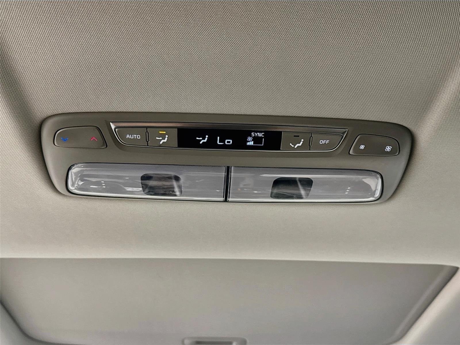 Used 2020 Kia Telluride EX w/ EX Premium Package FWD image 27