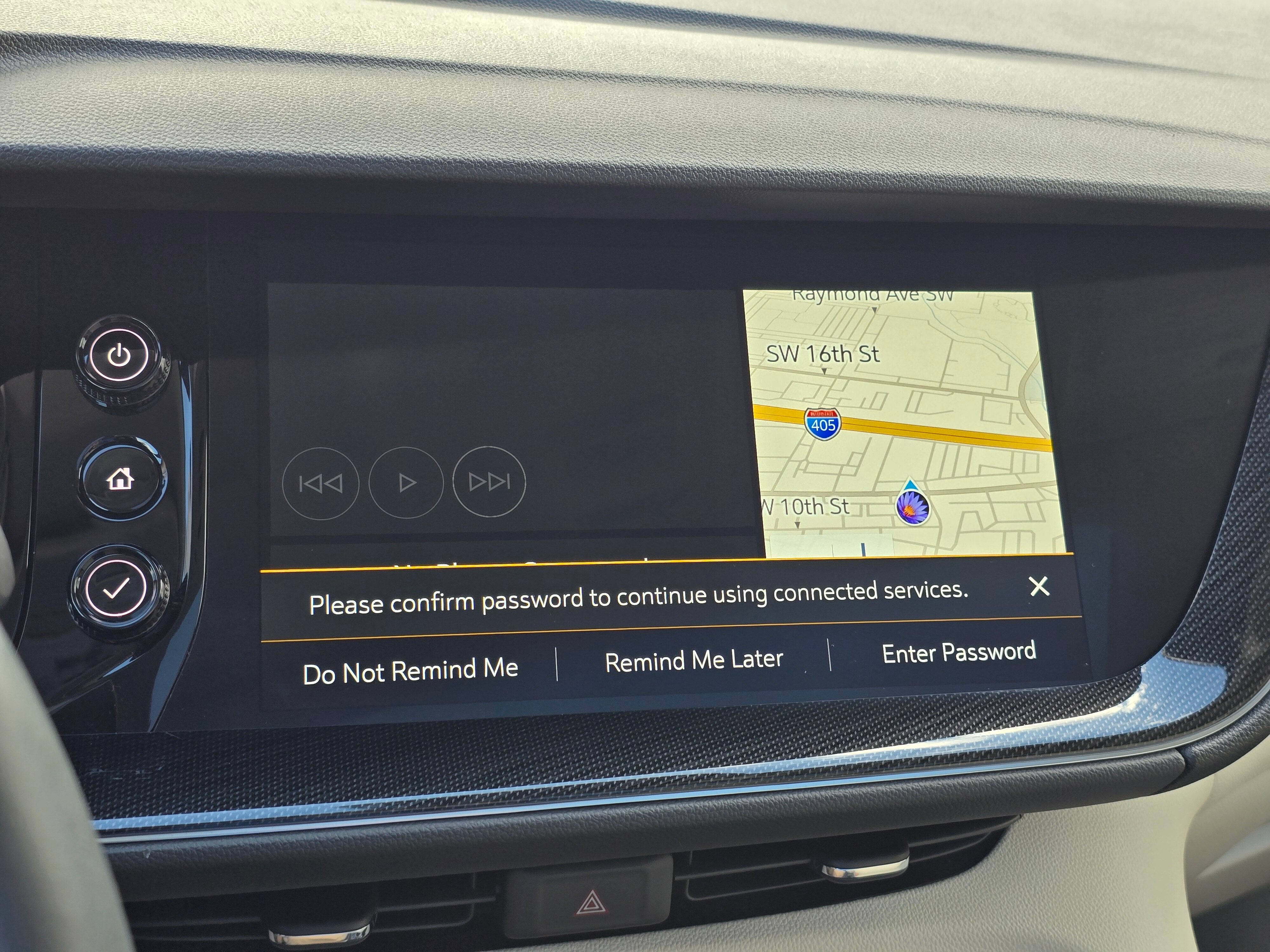 Used 2022 Buick Envision Essence w/ Technology Package I AWD/4WD image 28