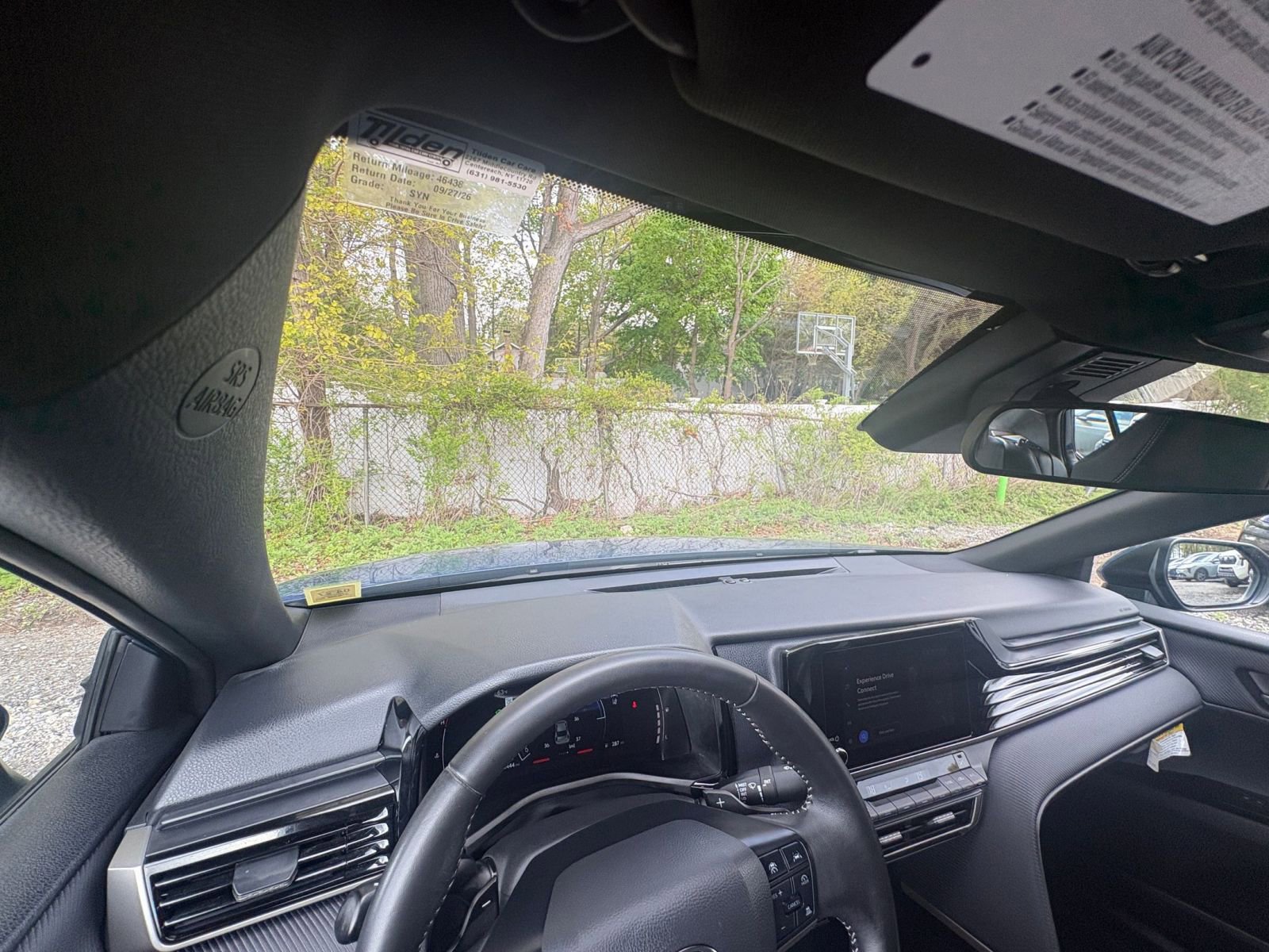 Used 2025 Toyota Camry SE FWD image 32