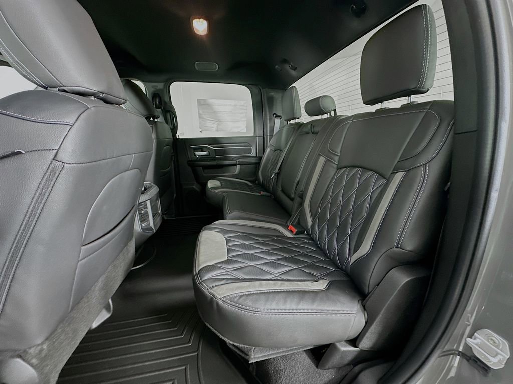 New 2026 RAM 3500 Big Horn AWD/4WD image 31