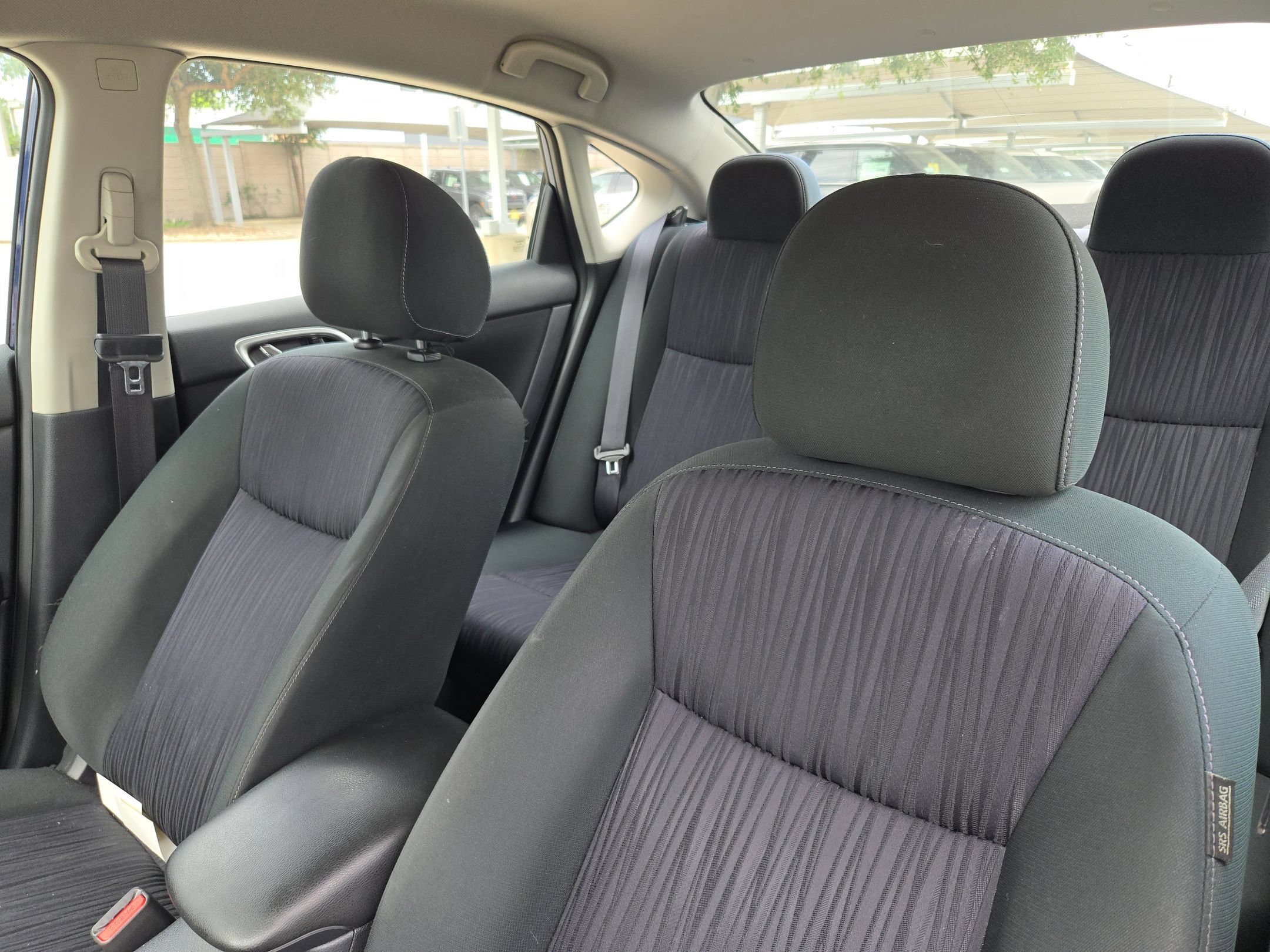 Used 2019 Nissan Sentra SV FWD image 9