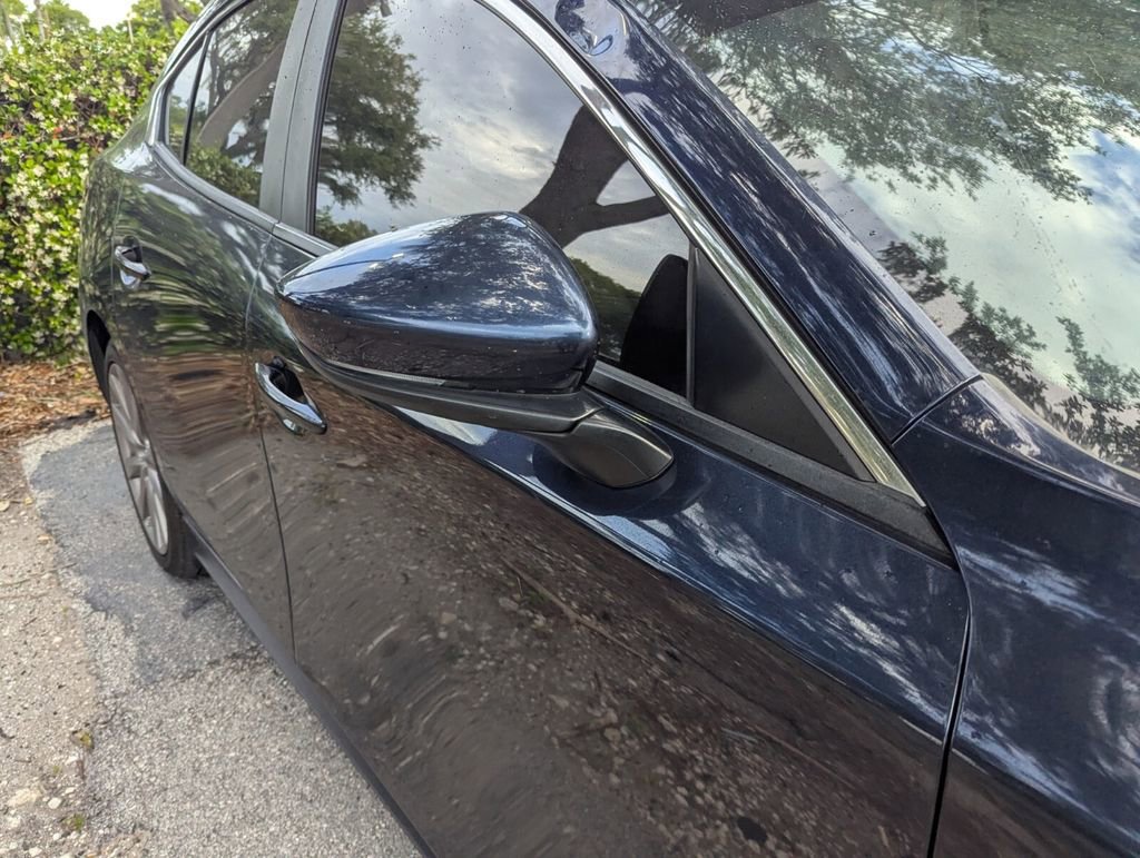 Used 2021 MAZDA MAZDA3 s FWD image 10