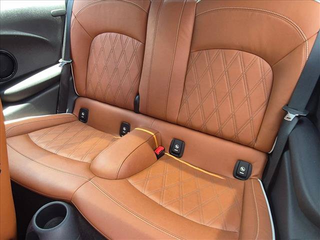 Used 2019 MINI Cooper S w/ Signature Upholstery Package FWD image 9