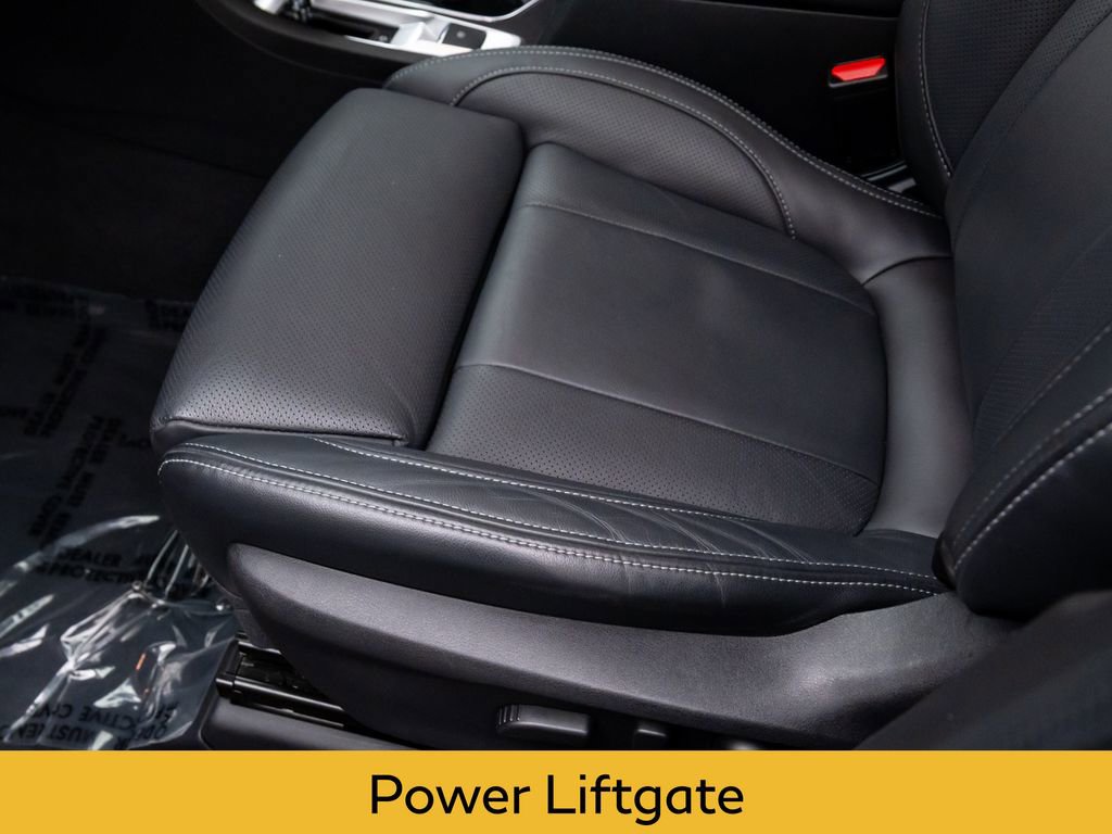 Used 2024 Subaru Ascent Limited w/ Technology Package image 16