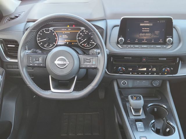 Used 2022 Nissan Rogue SV w/ SV Premium Package image 21