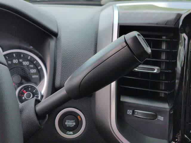 New 2026 RAM 3500 Big Horn AWD/4WD image 33