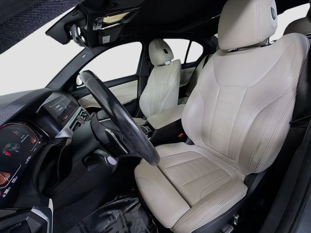 Used 2019 BMW 330i Sedan w/ Premium Package RWD image 11