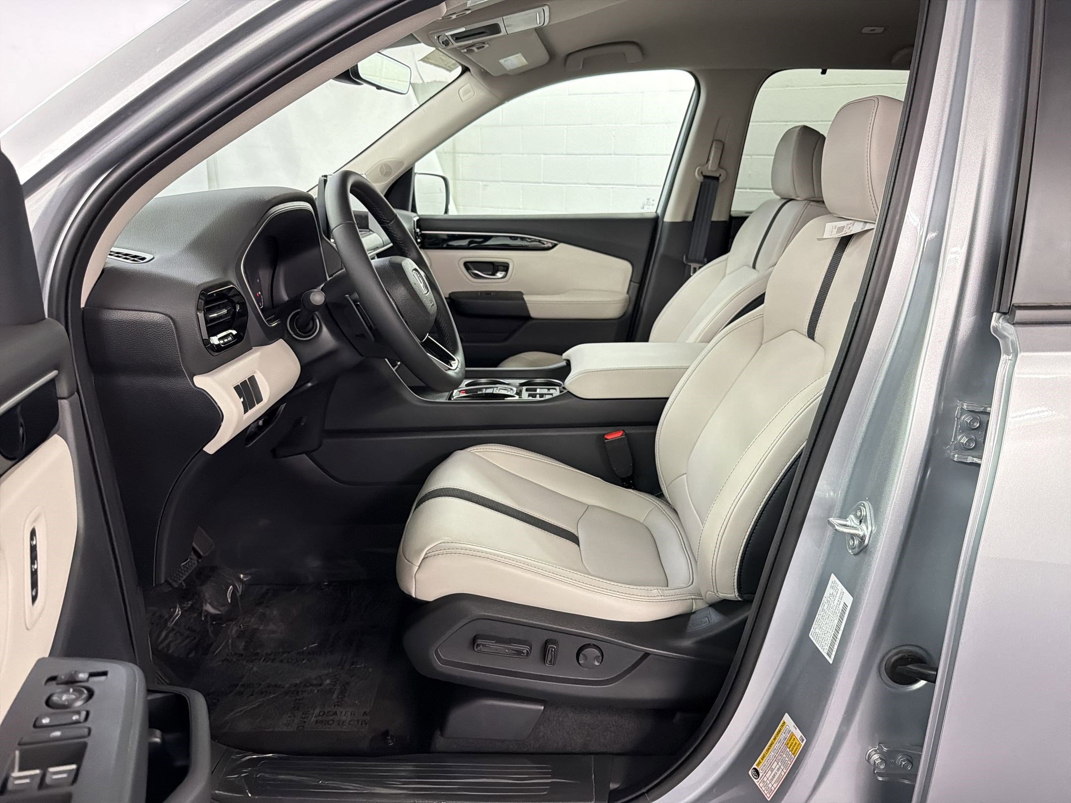 New 2026 Honda Pilot EX-L image 5