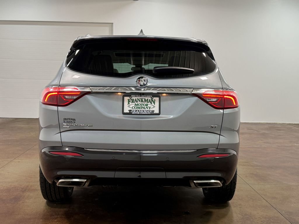 Used 2023 Buick Enclave Essence w/ Experience Buick Package image 25