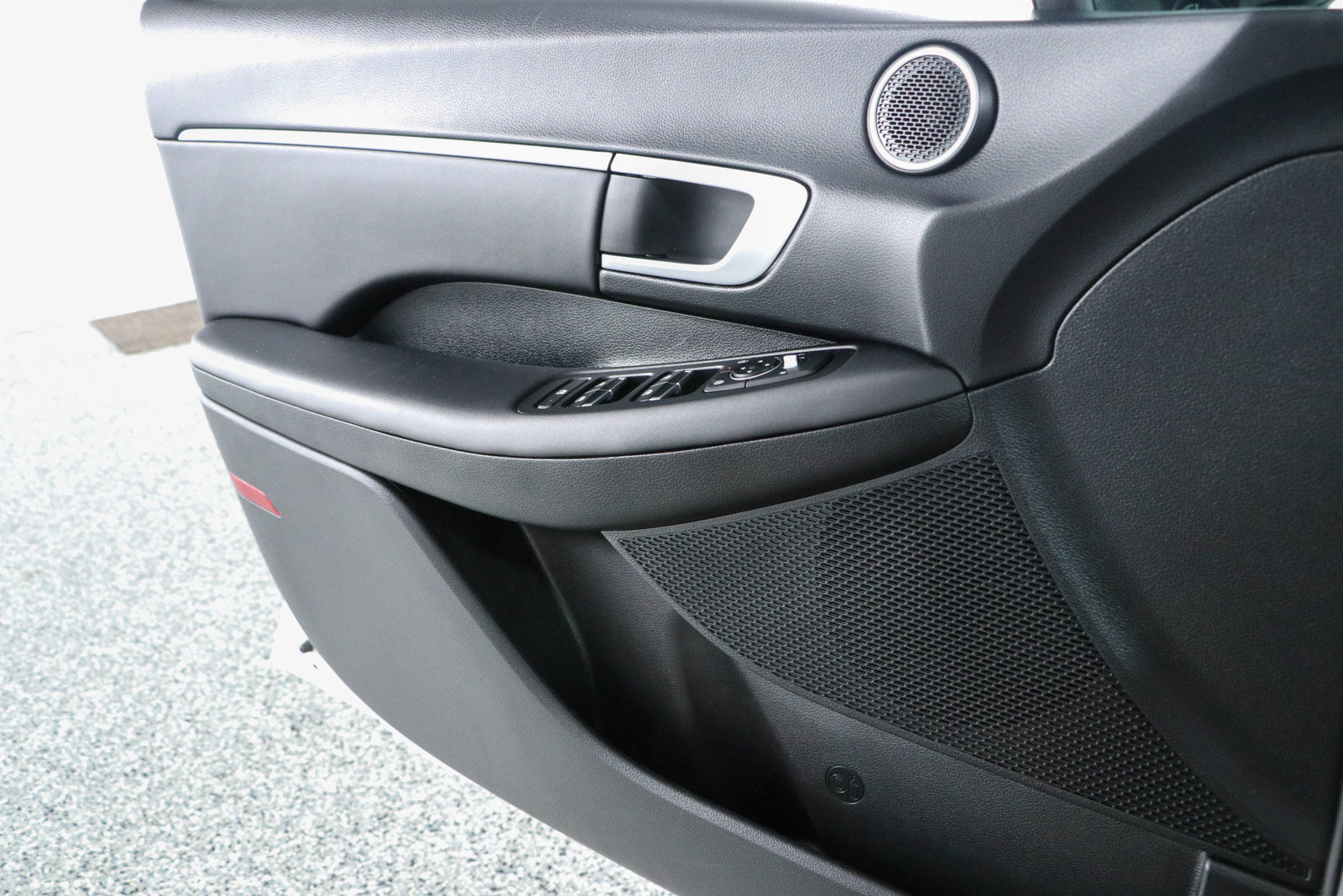 Used 2025 Hyundai Sonata SEL FWD image 21
