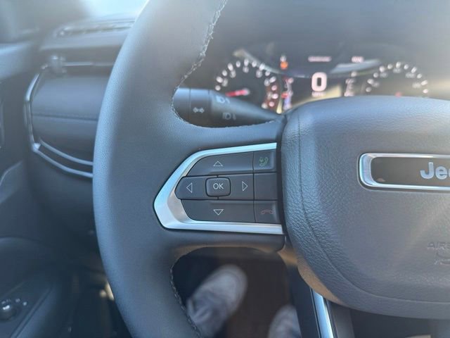 New 2026 Jeep Compass Limited image 25