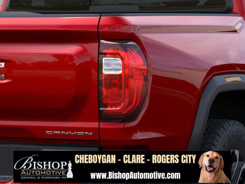New 2026 GMC Canyon Denali image 15