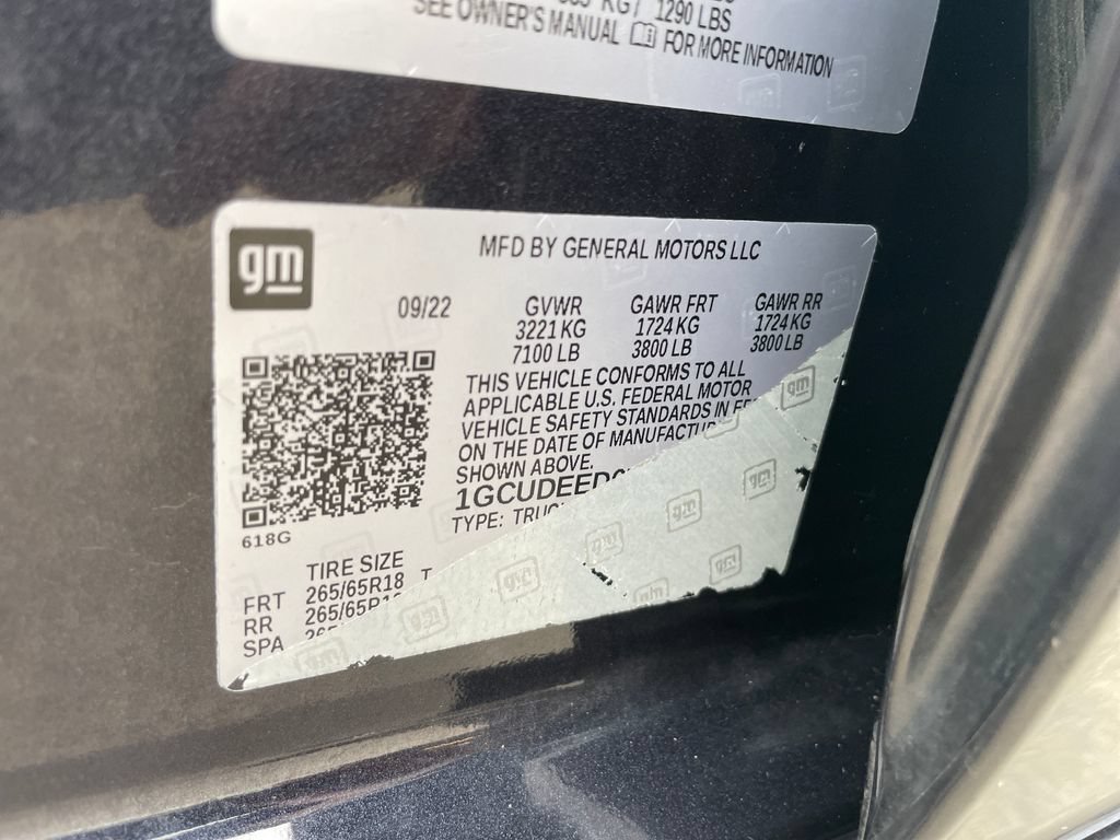 Used 2022 Chevrolet Silverado 1500 RST AWD/4WD image 25