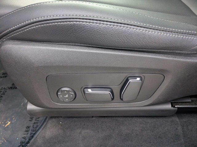 Used 2024 BMW X4 xDrive30i w/ Parking Assistance Package AWD/4WD image 19