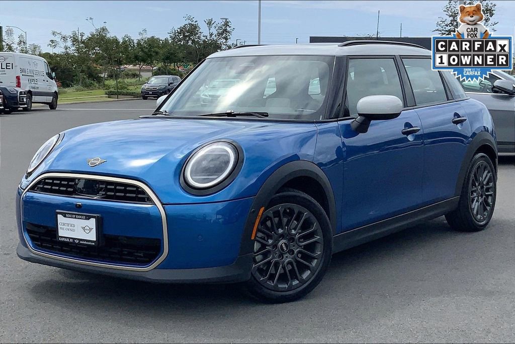 Certified 2025 MINI Cooper 4-Door Hardtop image 2
